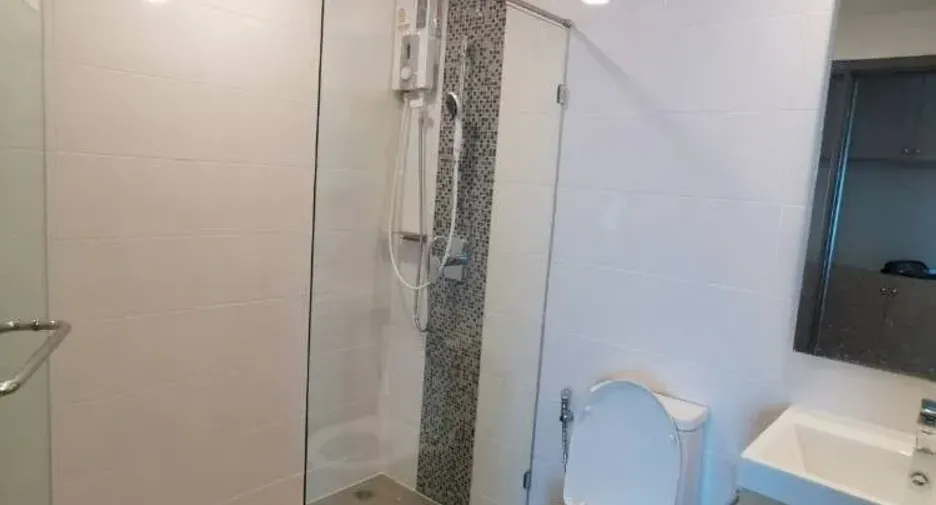 Condo en venta y en alquiler de 2 habitaciones en Phaya Thai, Bangkok