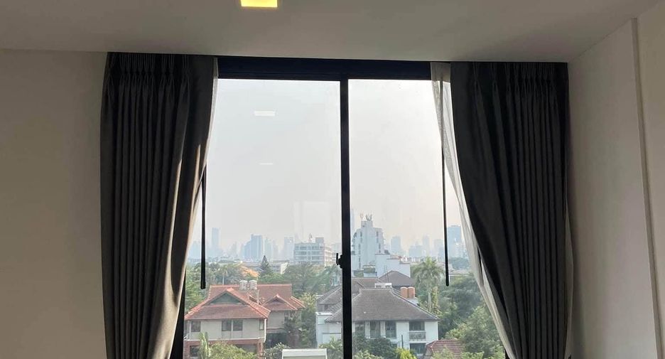 For rent 1 bed condo in Phaya Thai, Bangkok
