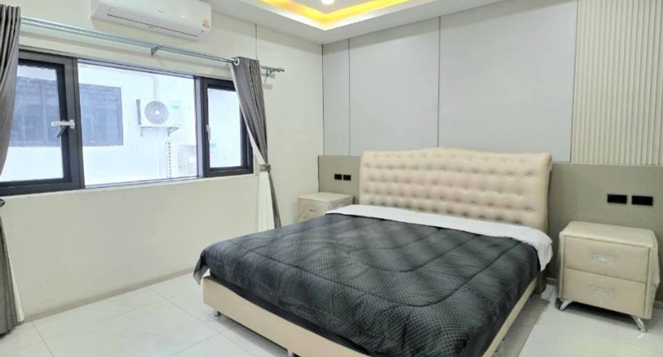 出售 6 卧室 独立屋 在 Bang Lamung, Chon Buri