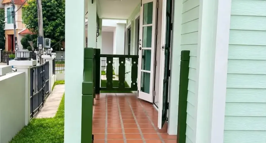 For rent and for sale 7 bedrooms house in Bang Phli, Samut Prakan