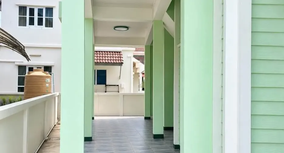 For rent and for sale 7 bedrooms house in Bang Phli, Samut Prakan