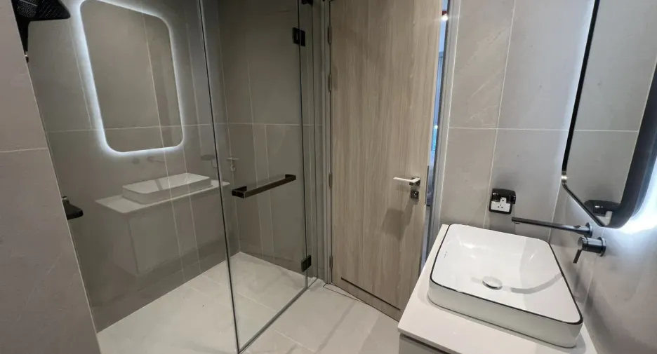 Wohnung zur Miete mit 1 Zimmer in Dusit, Bangkok