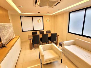 Condo en alquiler de 3 habitaciones en Watthana, Bangkok