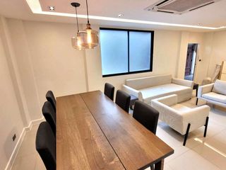 Condo en alquiler de 3 habitaciones en Watthana, Bangkok