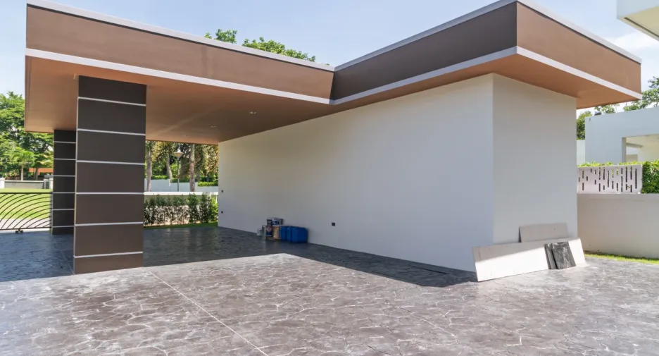 For sale 4 bedrooms villa in Bang Lamung, Chonburi