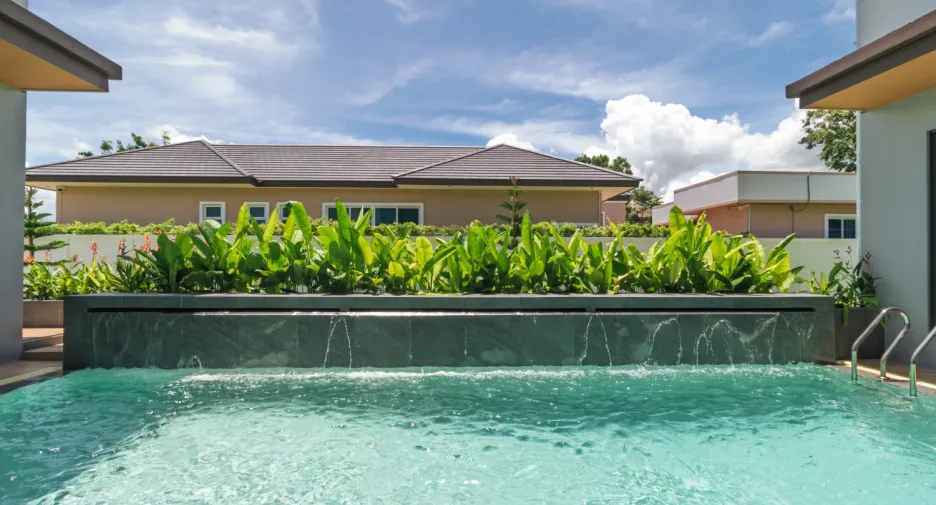 For sale 4 bedrooms villa in Bang Lamung, Chonburi