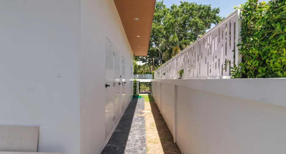 For sale 4 bedrooms villa in Bang Lamung, Chonburi