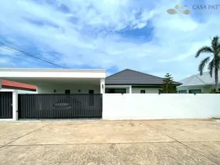 For sale 4 bedrooms villa in Bang Lamung, Chonburi