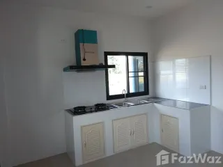 For sale 3 bedrooms house in Mueang Lamphun, Lamphun