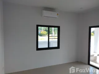 For sale 3 bedrooms house in Mueang Lamphun, Lamphun