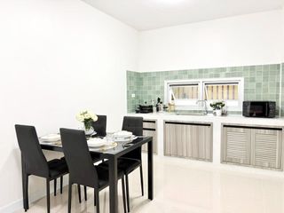 For rent 3 bedrooms townhouse in Thalang, Phuket