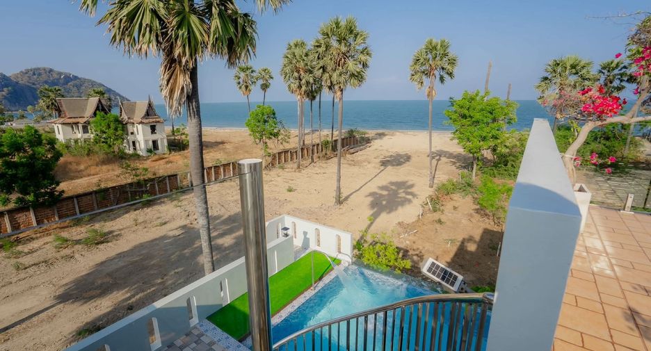 For sale 4 bedrooms villa in Pran Buri, Prachuap Khiri Khan