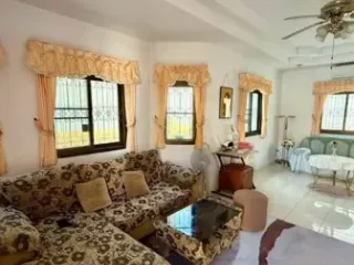 出售 和 出租 3 卧室 独立屋 在 Bang Lamung, Chon Buri