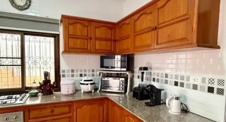 出售 和 出租 3 卧室 独立屋 在 Bang Lamung, Chon Buri