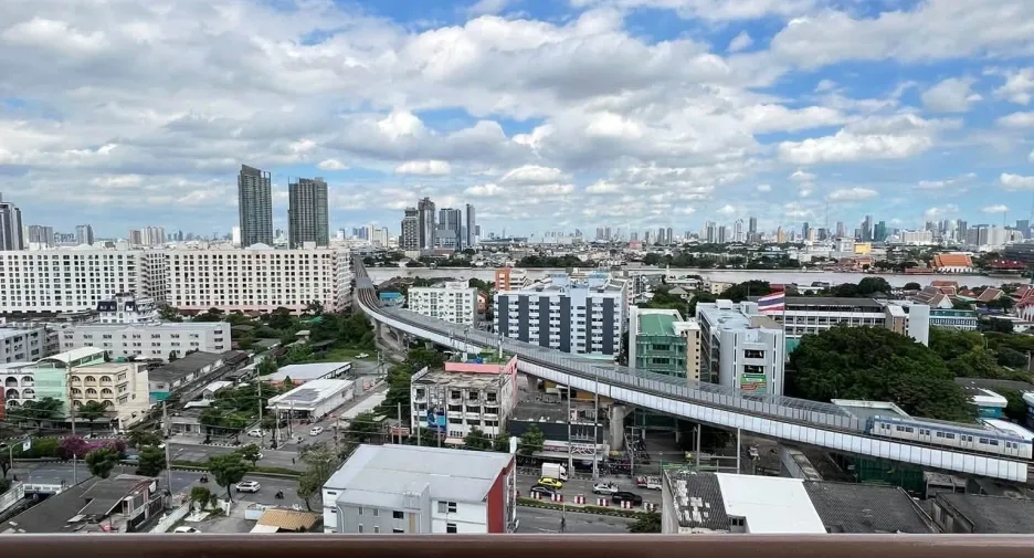 出售 2 卧室 公寓 在 Bang Phlat, 曼谷