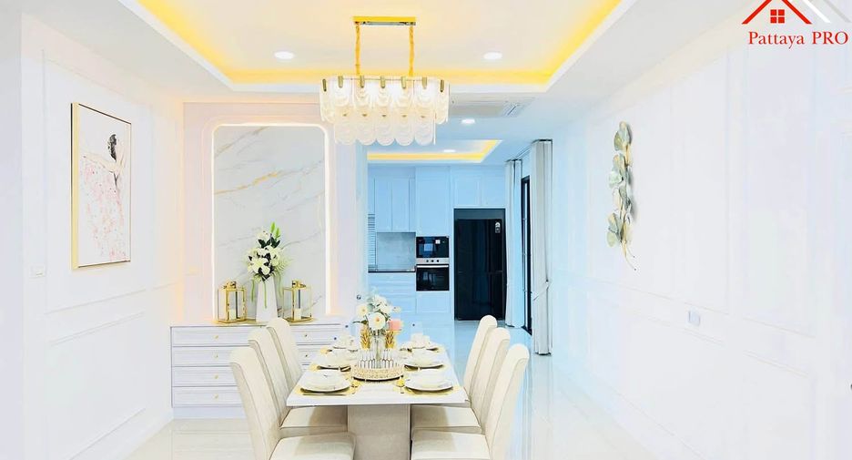 Casa en venta de 3 habitaciones en Bang Lamung, Chonburi