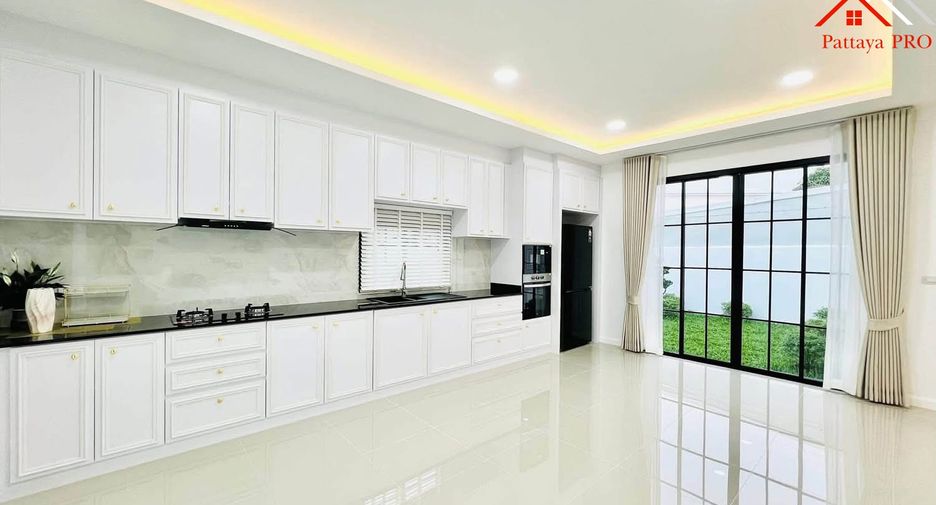 Casa en venta de 3 habitaciones en Bang Lamung, Chonburi