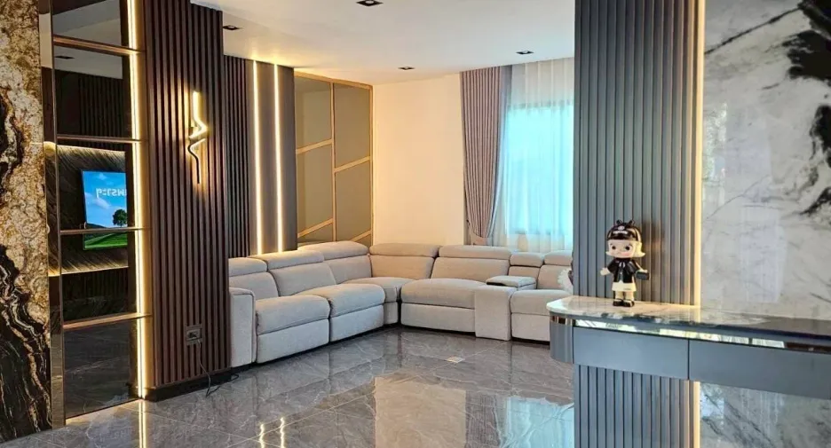 À vendre et à louer 3 chambres maison de ville à Mueang Samut Sakhon, Samut Sakhon