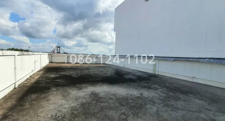 Büro zum Kauf in Mueang Nakhon Ratchasima, Nakhon Ratchasima