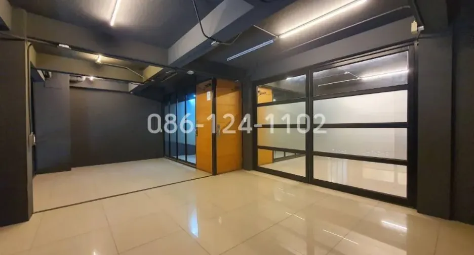Büro zum Kauf in Mueang Nakhon Ratchasima, Nakhon Ratchasima