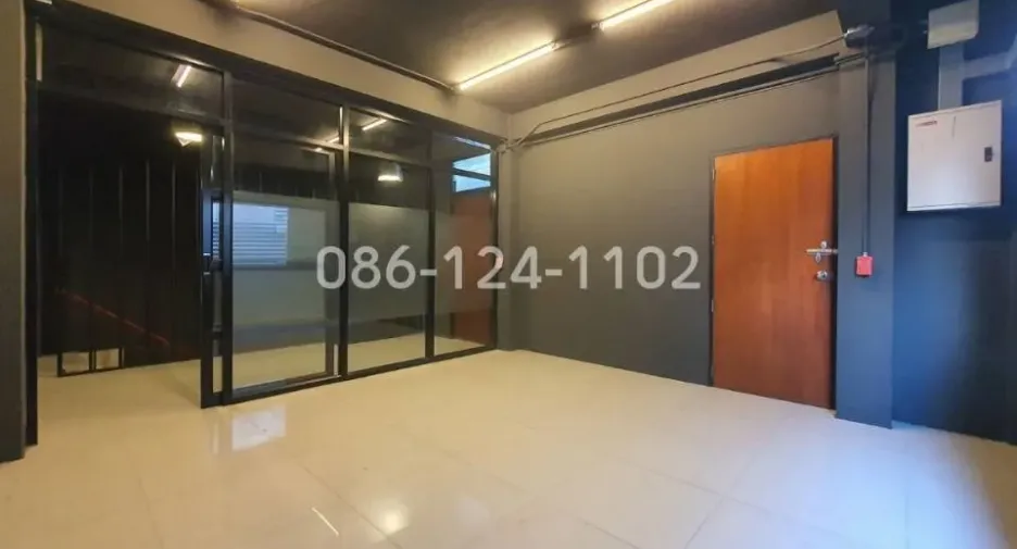 Büro zum Kauf in Mueang Nakhon Ratchasima, Nakhon Ratchasima