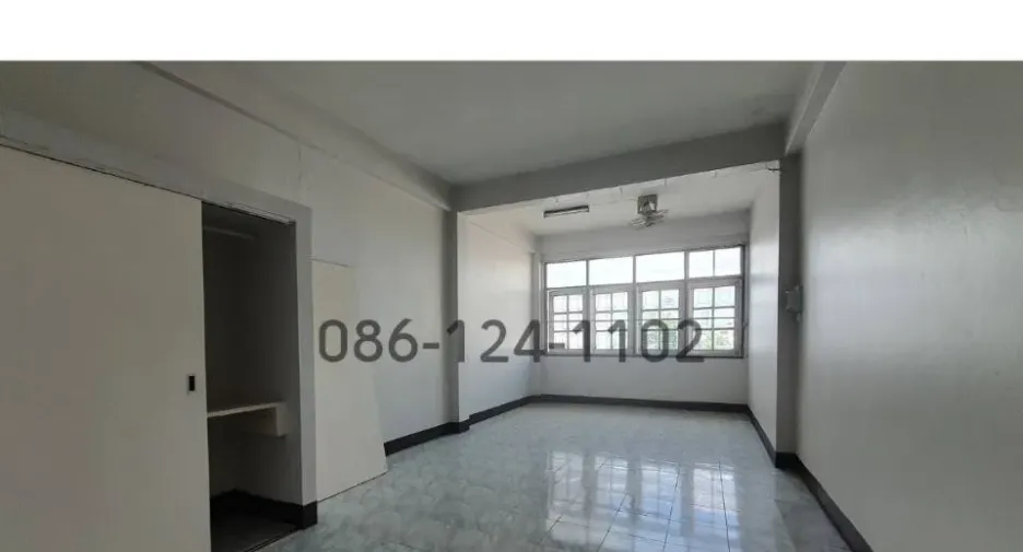 Büro zum Kauf in Mueang Nakhon Ratchasima, Nakhon Ratchasima