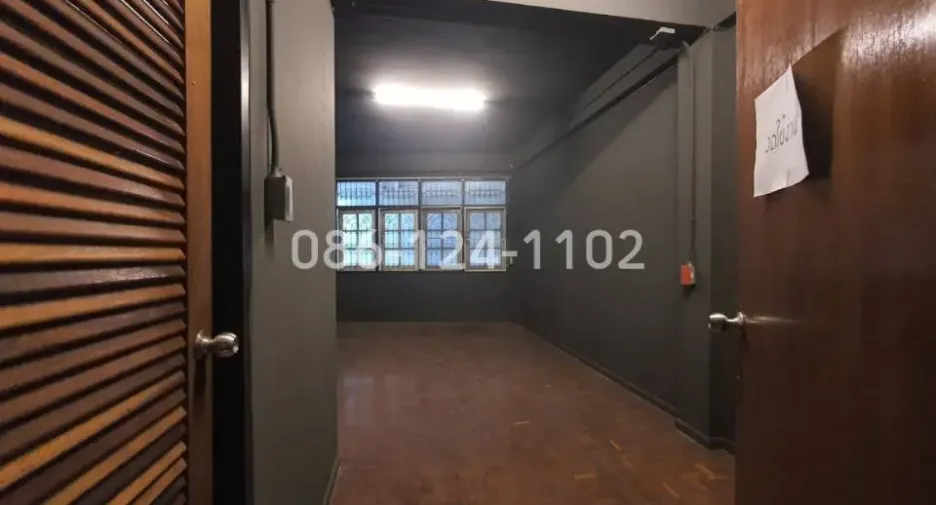 Büro zum Kauf in Mueang Nakhon Ratchasima, Nakhon Ratchasima
