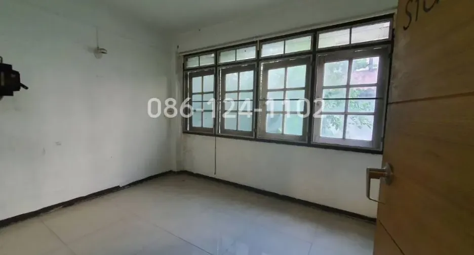 Büro zum Kauf in Mueang Nakhon Ratchasima, Nakhon Ratchasima