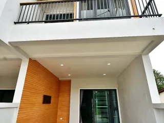 出售 3 卧室 联排别墅 在 Bang Klam, Songkhla