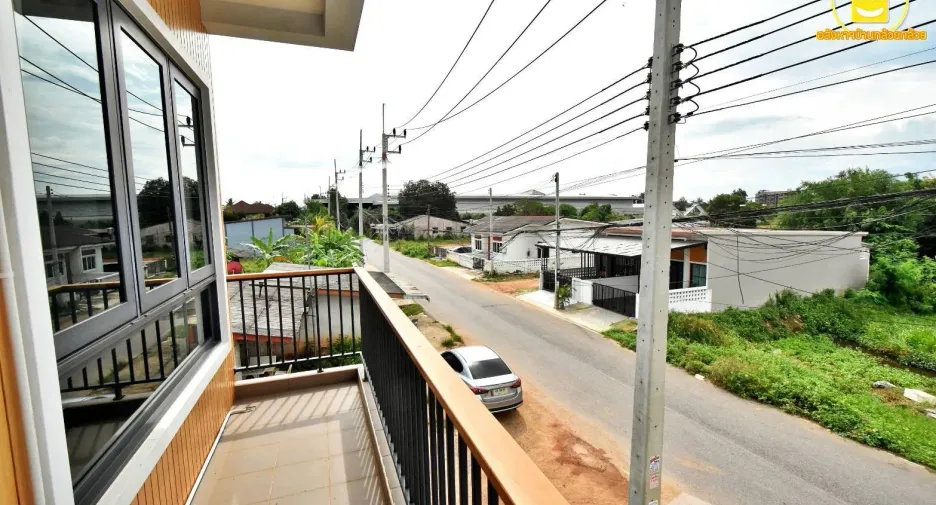 出售 3 卧室 联排别墅 在 Bang Klam, Songkhla