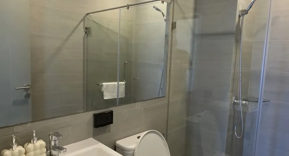 For rent 1 bed condo in Mueang Rayong, Rayong