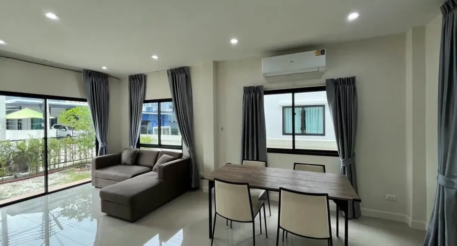 Haus zur Miete mit 4 Zimmer in Lam Luk Ka, Pathum Thani