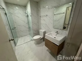 For rent 2 bedrooms condo in Bang Na, Bangkok