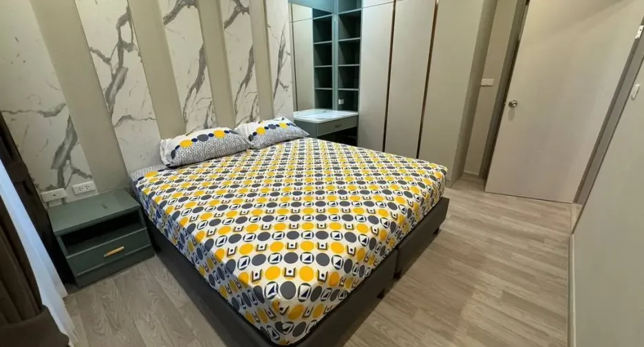 For rent 2 bedrooms condo in Bang Na, Bangkok