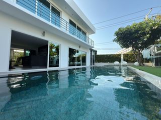 出售 5 卧室 别墅 在 Bang Lamung, Chon Buri