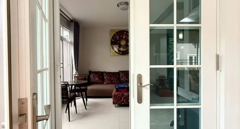À louer 3 chambres maison à San Kamphaeng, Chiang Mai