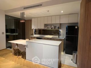 Condo en venta de 2 habitaciones en Phaya Thai, Bangkok