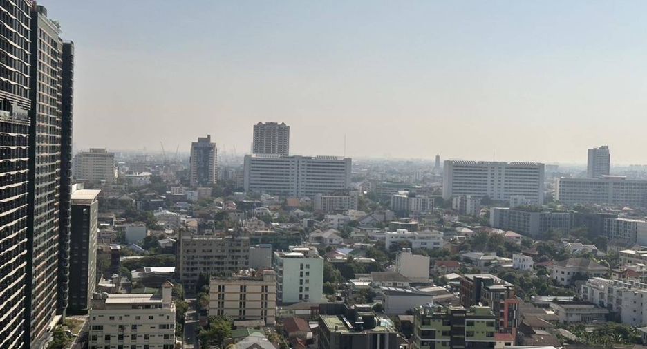 À vendre 2 chambres condo à Chatuchak, Bangkok