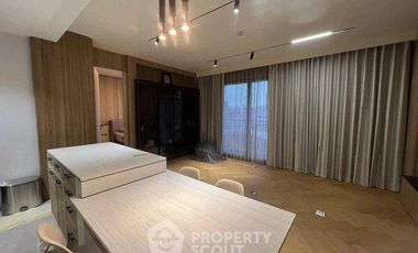For sale 1 bed condo in Phaya Thai, Bangkok