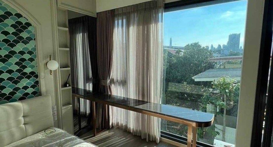 For rent 1 bed condo in Phaya Thai, Bangkok