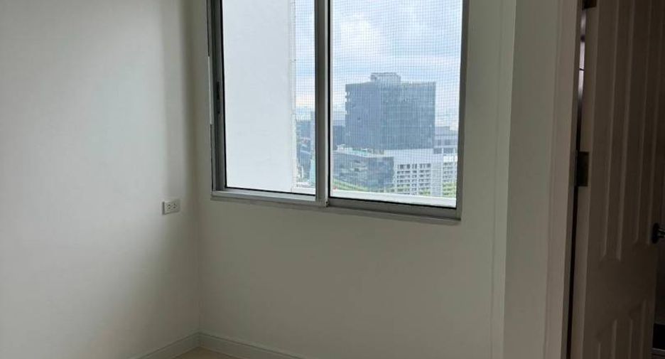 For sale 2 bedrooms condo in Bang Na, Bangkok