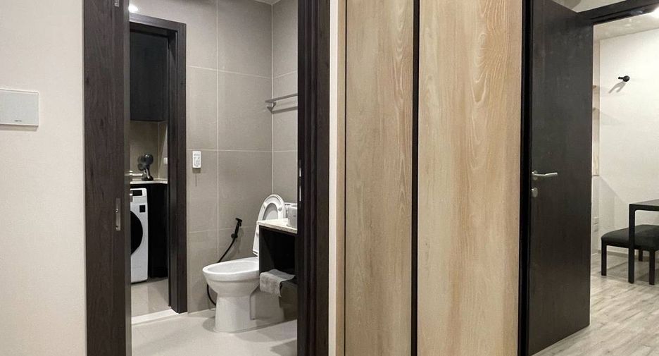 À vendre 1 chambre condo à Huai Khwang, Bangkok