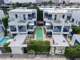 For sale 4 bedrooms villa in Bang Lamung, Chonburi
