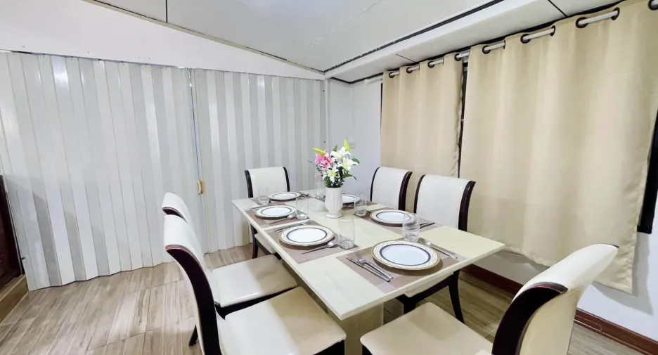 For rent 3 bedrooms house in Mueang Chiang Mai, Chiang Mai