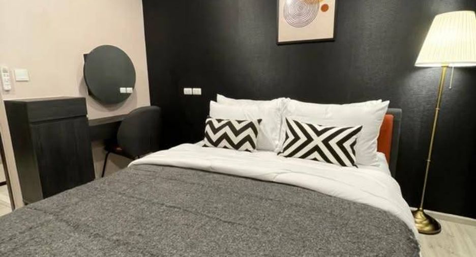For sale 1 bed condo in Huai Khwang, Bangkok