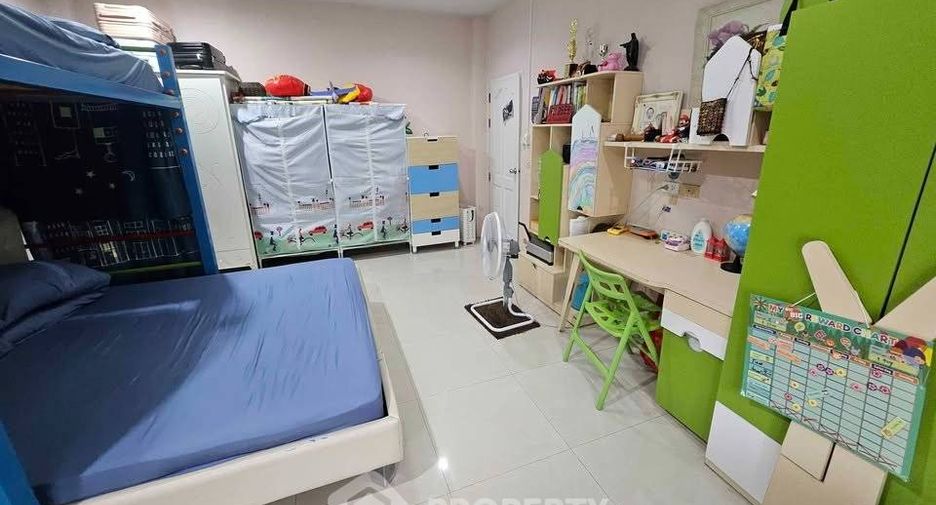 Haus zum Kauf mit 3 Zimmer in Mueang Chon Buri, Chonburi