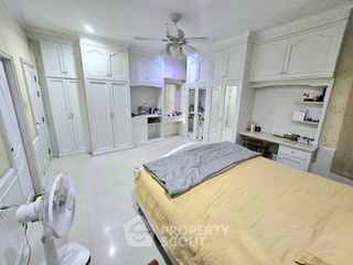 Haus zum Kauf mit 3 Zimmer in Mueang Chon Buri, Chonburi