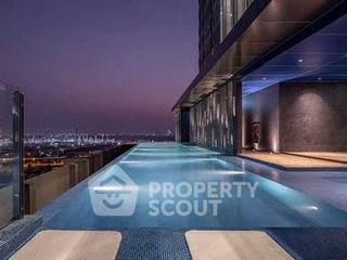 For sale 2 bedrooms condo in Phra Khanong, Bangkok