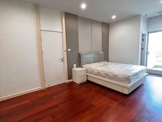 À louer et à vendre 2 chambres condo à Chatuchak, Bangkok