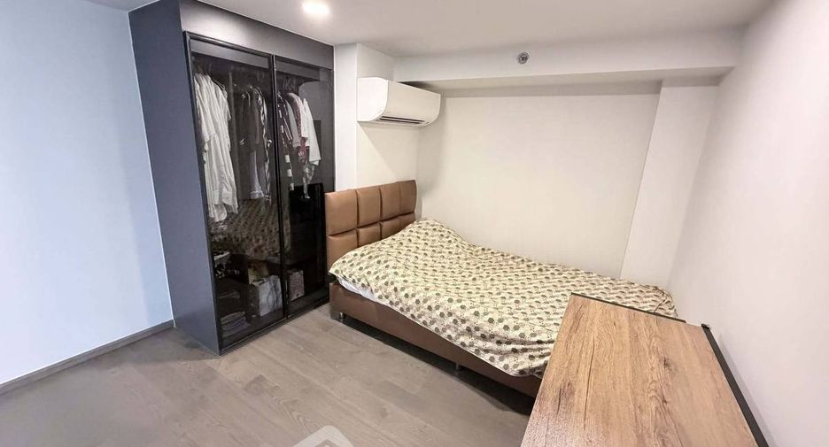 For sale 2 bedrooms condo in Bang Rak, Bangkok